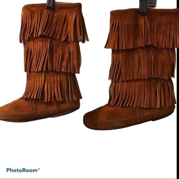 Minnetonka 3 Tier Leather Suede Fringed Boots Moccasins Woman’s Size 6 - Picture 1 of 7